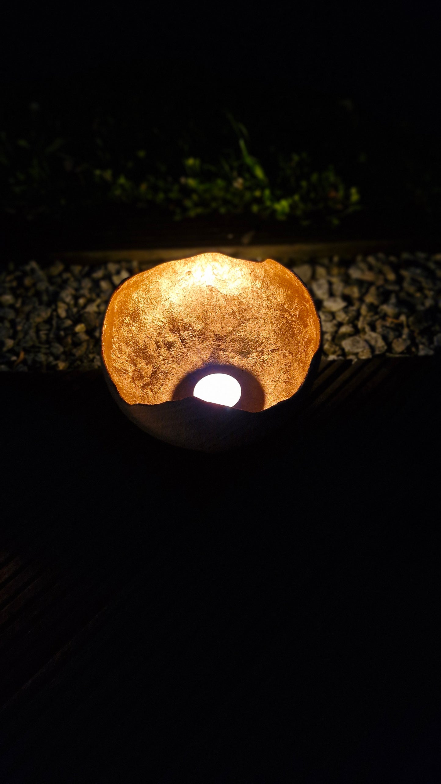 Design Beton Schale mit Blattgold / Lichtschale / Feuerschale / Lichtkugel / Tischdecke/ Dekoschale